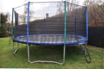 TRAMPOLINY